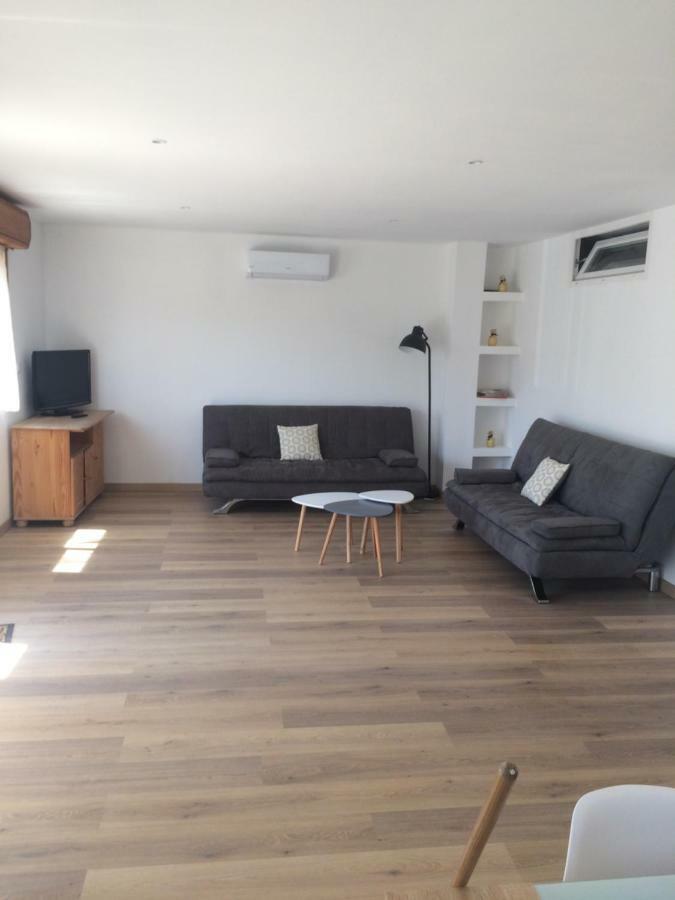 Fresi Gustave Apartment Levie Luaran gambar
